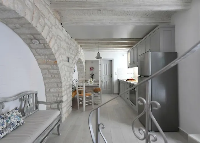 Porto De Calma Naousa